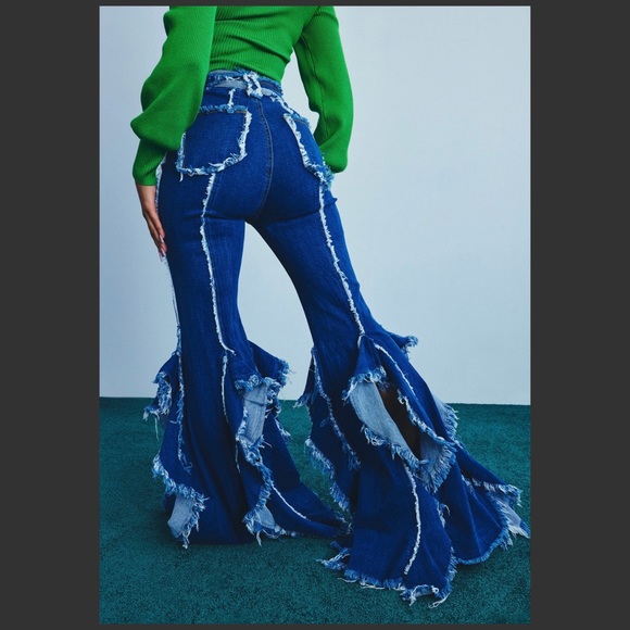 NWT Fashion Nova Women’s Extra Flare Dark Wash High Rise Jeans - Picture 3 of 4